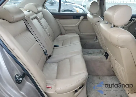 1989 BMW 735 Il z USA, uszkodzony, nr VIN WBAGC4310K3318961